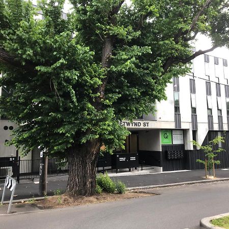 Q Squared Serviced Apartments Melbourne Exterior foto