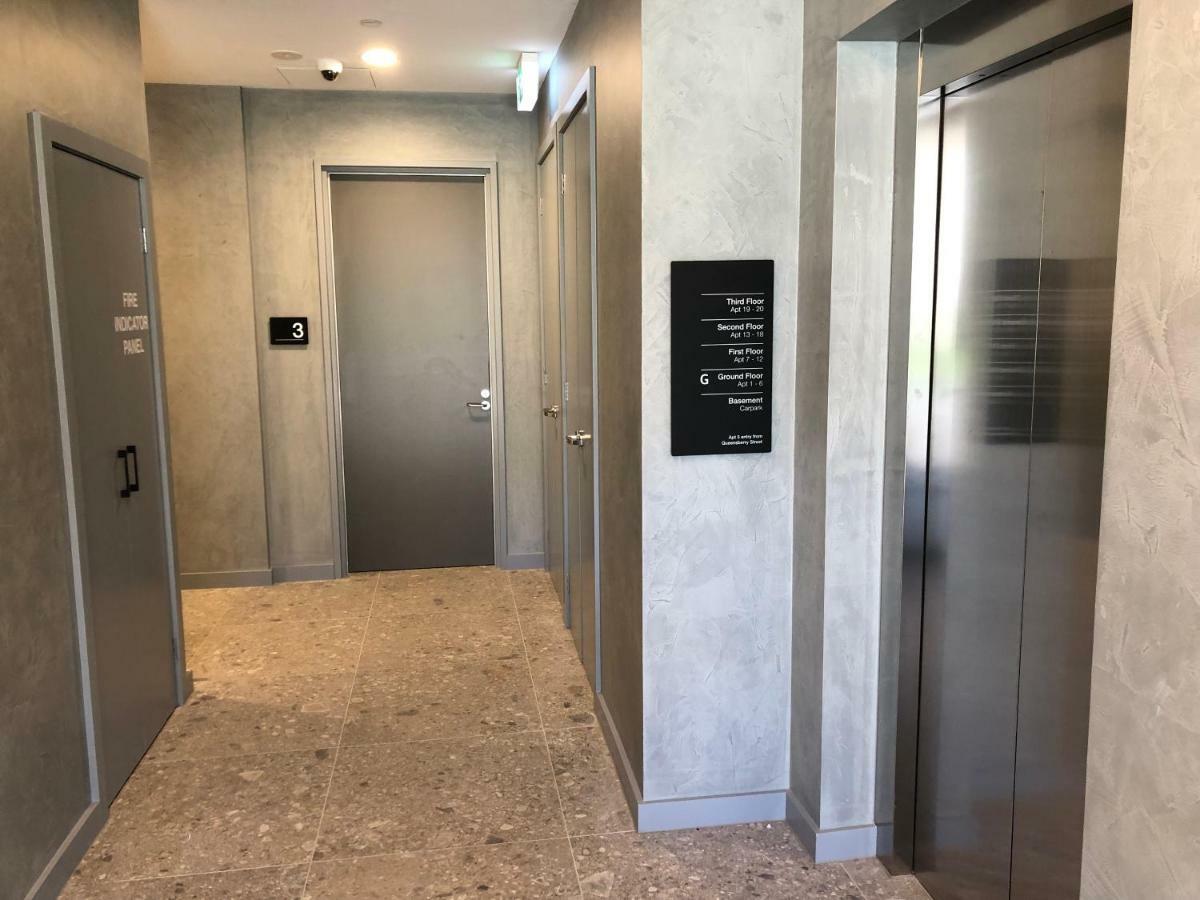 Q Squared Serviced Apartments Melbourne Exterior foto